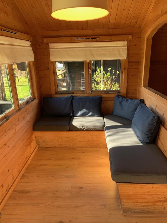 The Bee - Trekkershuts & Apartment Opperdoes Exteriör bild