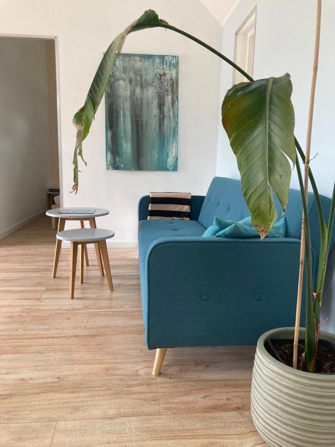 The Bee - Trekkershuts & Apartment Opperdoes Exteriör bild